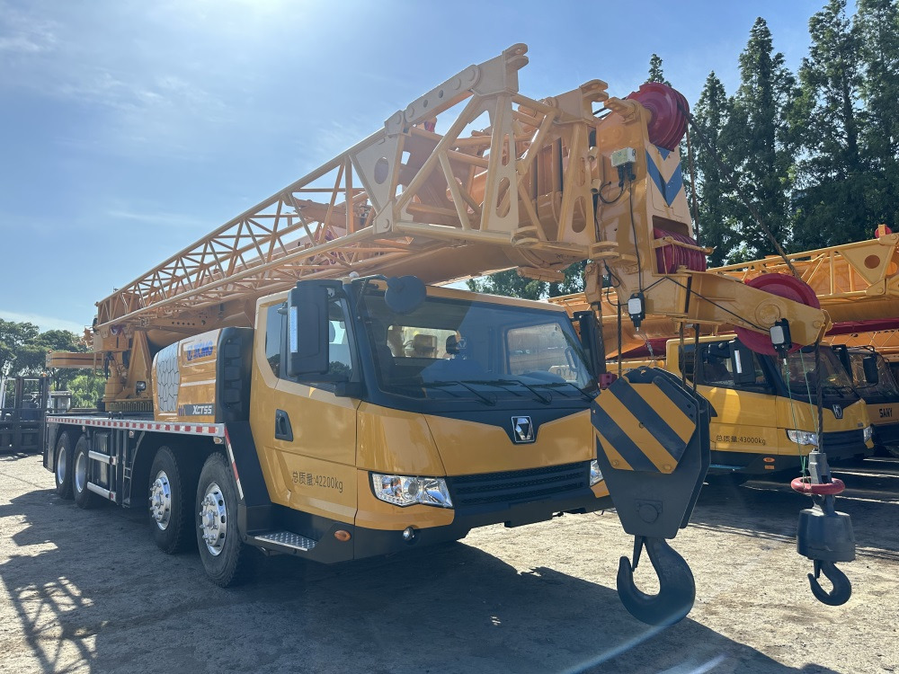 XCMG XCT55 XCT50 QY50KC QY50KA 55 ton 50 ton truck crane - Autogrúa: foto 2 XCMG XCT55 XCT50 QY50KC QY50KA 55 ton 50 ton truck crane - Autogrúa: foto 2
