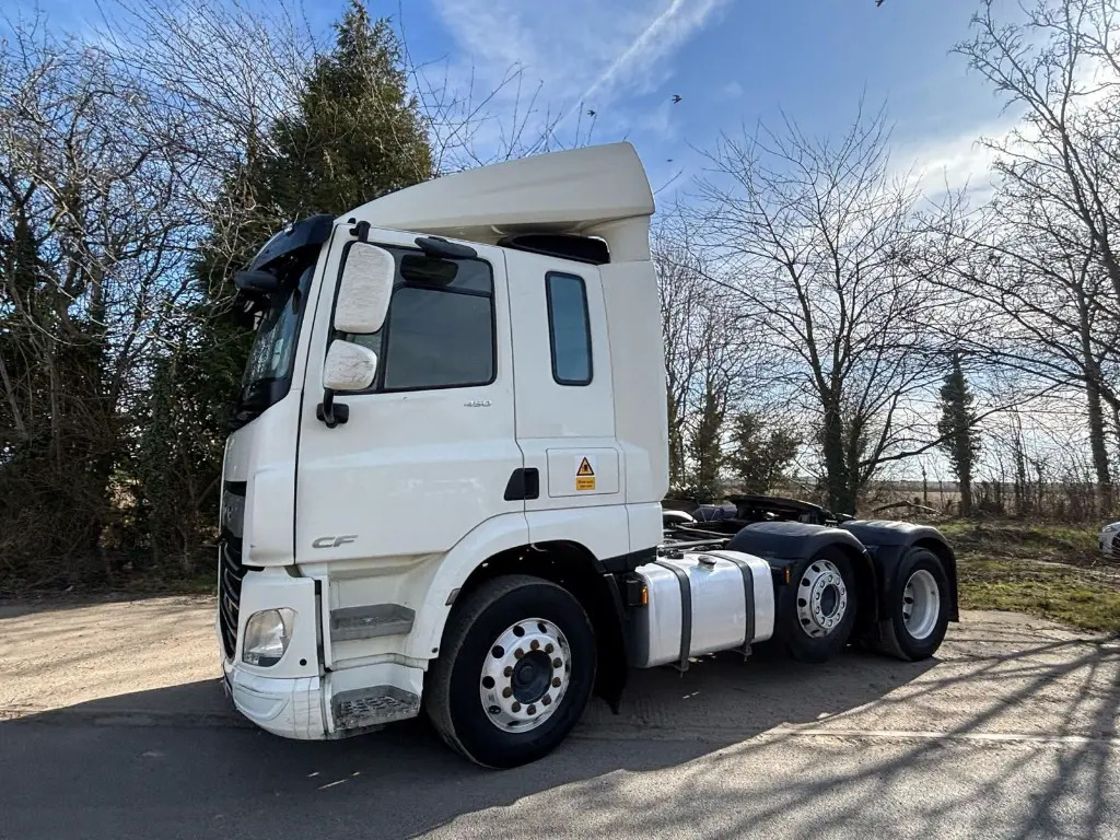 DAF CF - Cabeza tractora: foto 2 DAF CF - Cabeza tractora: foto 2