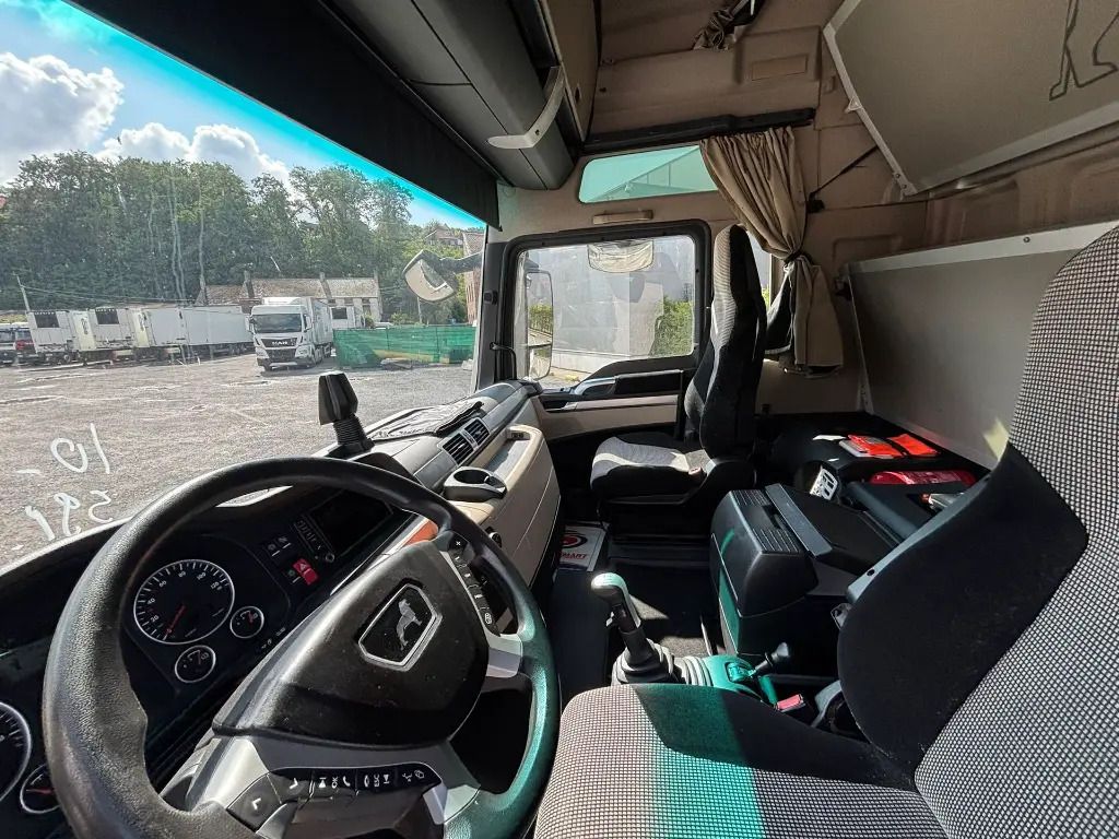 Arrendamiento de  MAN TGX 18.460 XXL MAN TGX 18.460 XXL: foto 10