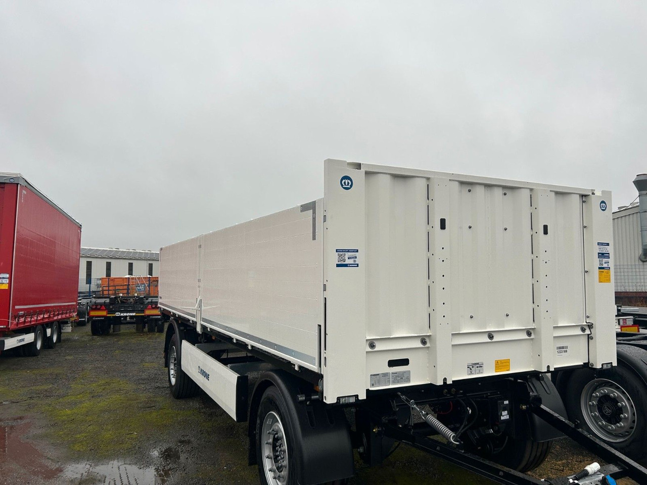 Krone AZP 18 eL42-BS Baustoff NEU - Remolque plataforma/ Caja abierta: foto 2 Krone AZP 18 eL42-BS Baustoff NEU - Remolque plataforma/ Caja abierta: foto 2