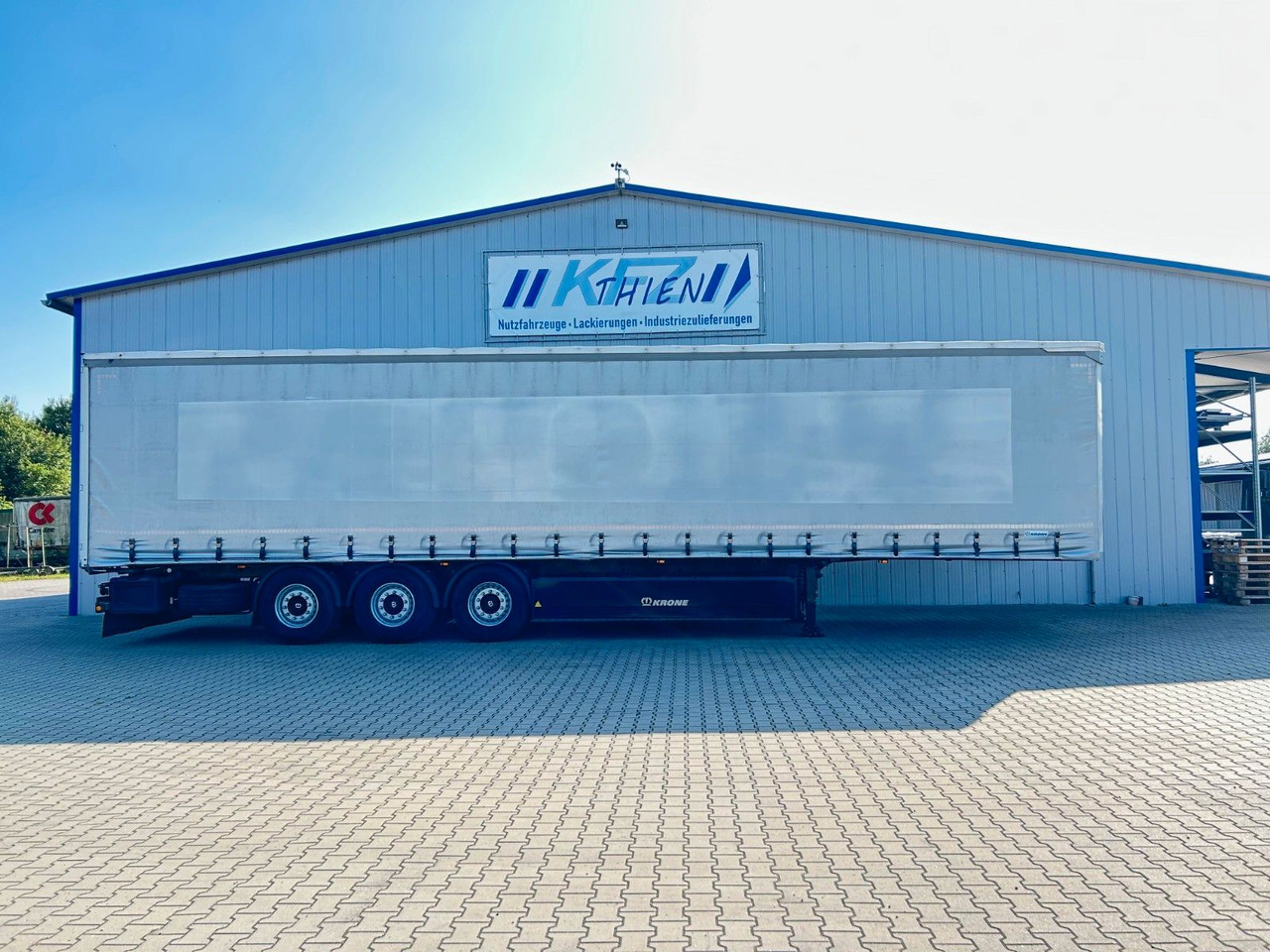 Krone SDP27 | Liftachse, Palettenkasten, Iceprotect - Semirremolque lona: foto 1 Krone SDP27 | Liftachse, Palettenkasten, Iceprotect - Semirremolque lona: foto 1