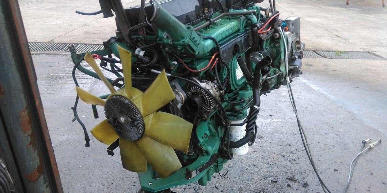 Volvo D9A 260 300 340 Volvo FM - Motor para Camión: foto 2 Volvo D9A 260 300 340 Volvo FM - Motor para Camión: foto 2