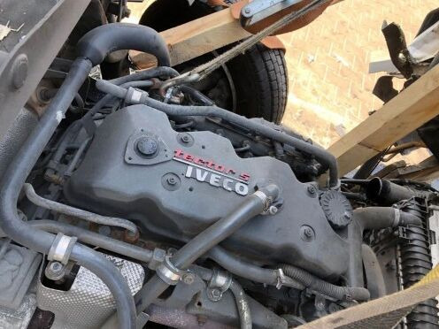 IVECO F4AFE411 IVECO EUROCARGO F4AFE411 truck - Motor para Camión: foto 5 IVECO F4AFE411 IVECO EUROCARGO F4AFE411 truck - Motor para Camión: foto 5