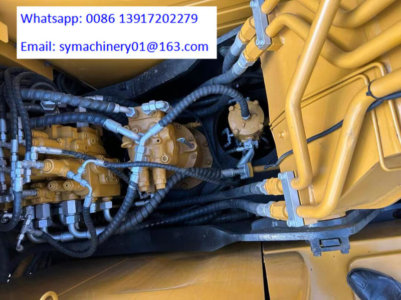 Excavadora de cadenas Sany SY135C: foto 6