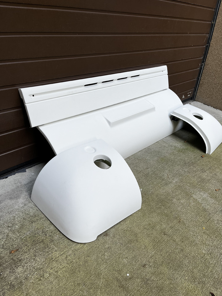 Zderzak przedni prawy, lewy, środkowy, atrapa, Van Hool T915 Zderzak przedni Van Hool T915 ACRON, ALICRON - Parachoques para Autocar: foto 1 Zderzak przedni prawy, lewy, środkowy, atrapa, Van Hool T915 Zderzak przedni Van Hool T915 ACRON, ALICRON - Parachoques para Autocar: foto 1