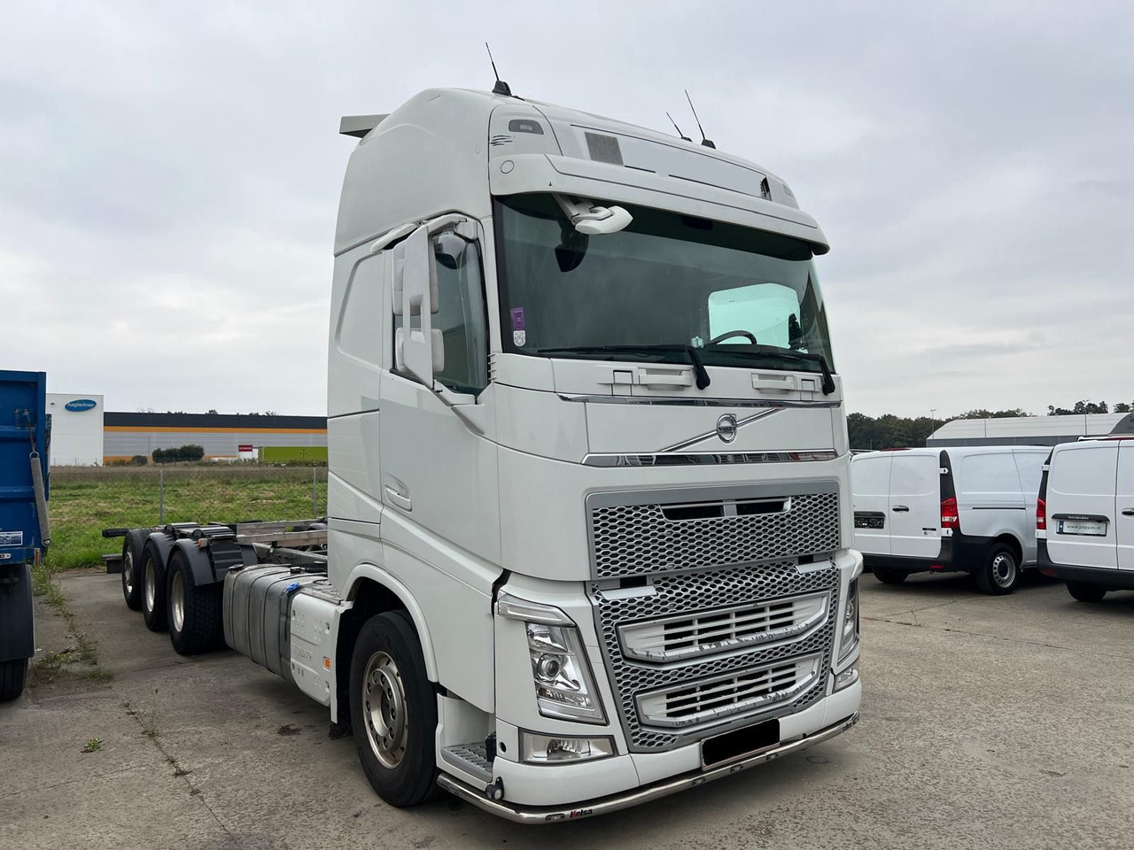 VOLVO FH 540 8x4 Fahrgestell - Camión chasis: foto 2 VOLVO FH 540 8x4 Fahrgestell - Camión chasis: foto 2