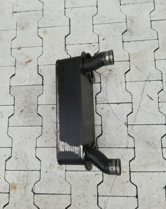 CHŁODNICA OLEJU RETARDERA MAN ZF 6679237 - Sistema de refrigeración para Camión: foto 1 CHŁODNICA OLEJU RETARDERA MAN ZF 6679237 - Sistema de refrigeración para Camión: foto 1