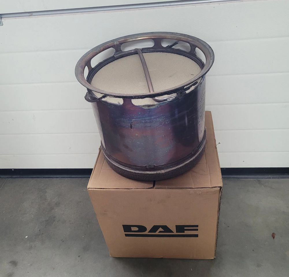DPF DAF XF CF E6. 2326073 ORYGINAŁ CHWALIM116 - Sistema de escape para Camión: foto 1 DPF DAF XF CF E6. 2326073 ORYGINAŁ CHWALIM116 - Sistema de escape para Camión: foto 1