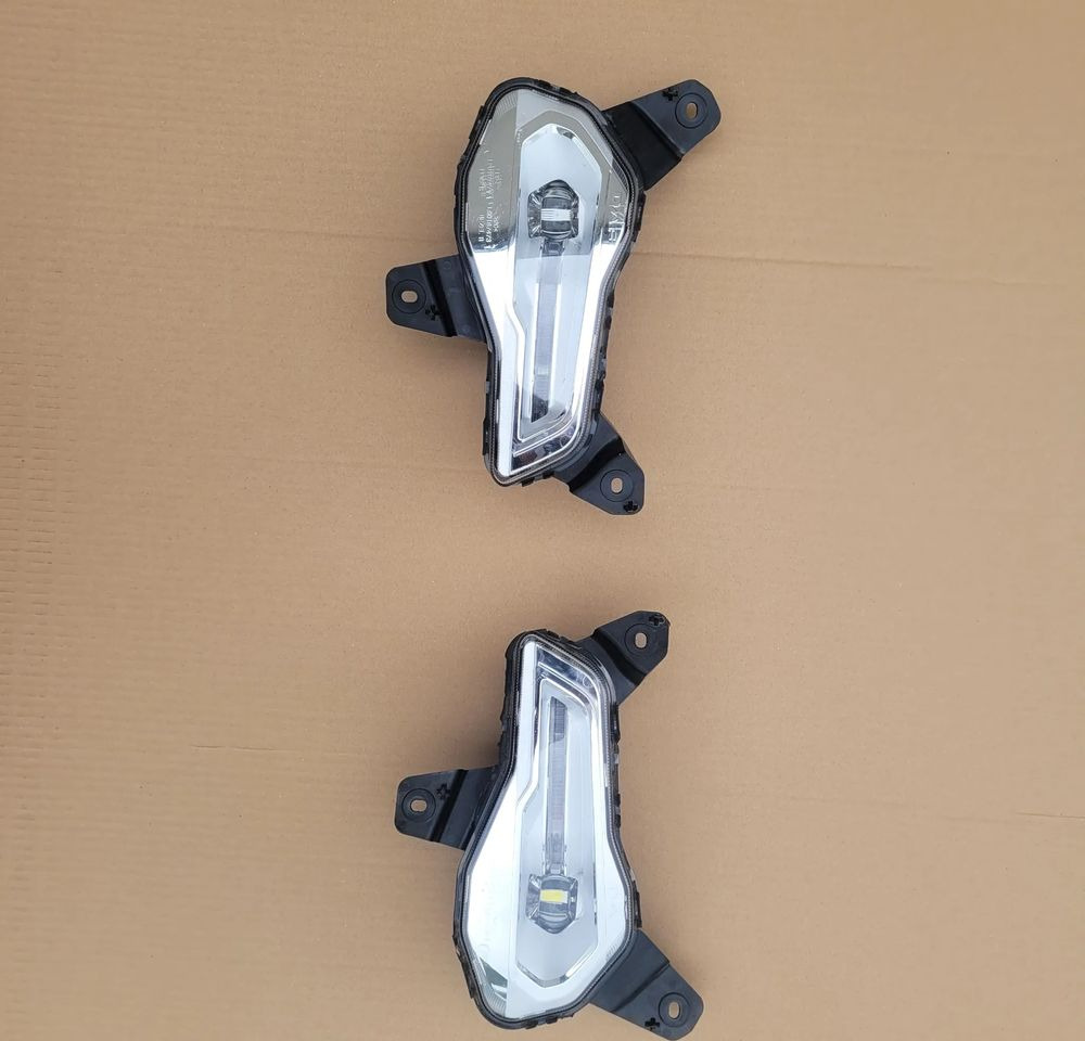 HALOGENY DAF XG XD ORYGINAŁ LED CHWALIM116 - Luz/ Iluminación para Camión: foto 1 HALOGENY DAF XG XD ORYGINAŁ LED CHWALIM116 - Luz/ Iluminación para Camión: foto 1