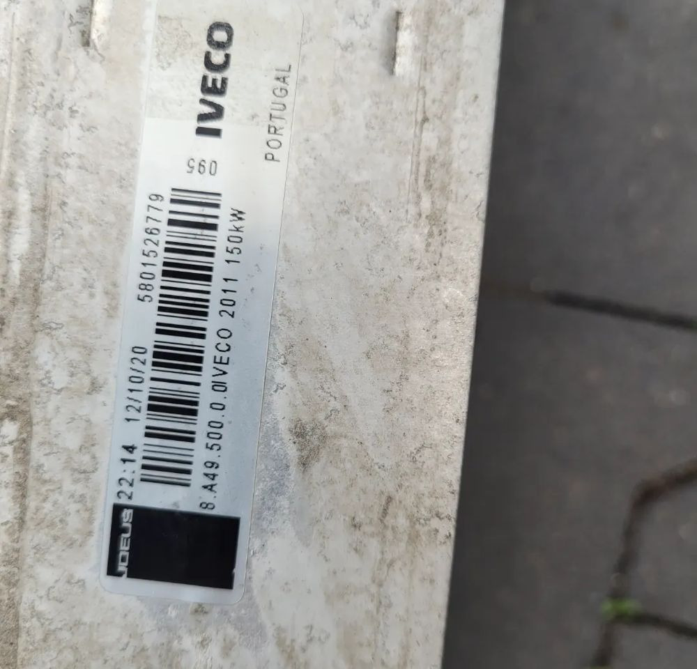 INTERCOOLER IVECO DAILY NM 5801526779 - Intercooler para Furgoneta: foto 2 INTERCOOLER IVECO DAILY NM 5801526779 - Intercooler para Furgoneta: foto 2