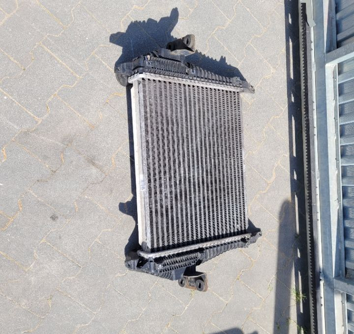INTERCOOLER IVECO EUROCARGO E6. 504289364 - Intercooler para Camión: foto 2 INTERCOOLER IVECO EUROCARGO E6. 504289364 - Intercooler para Camión: foto 2