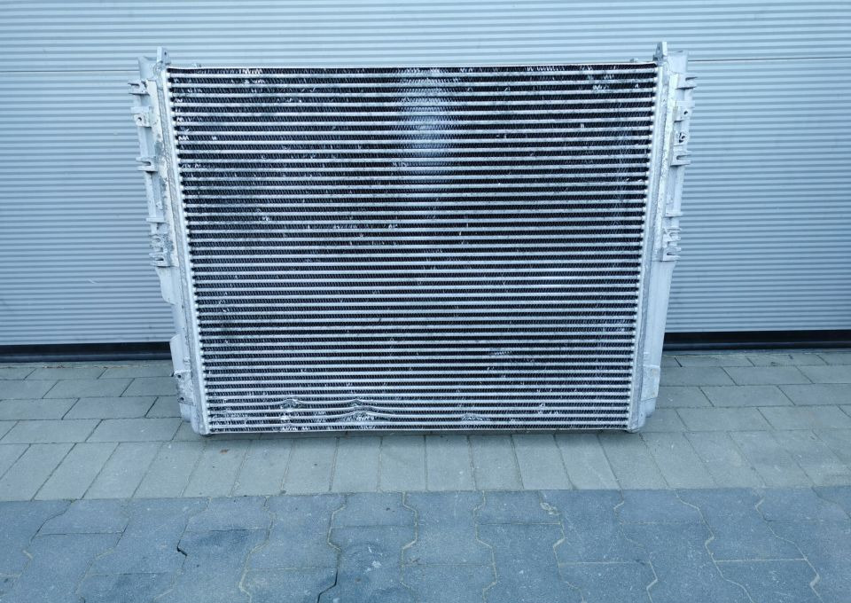 INTERCOOLER MERCREES ACTROS MP4 A9605000002 - Intercooler: foto 2 INTERCOOLER MERCREES ACTROS MP4 A9605000002 - Intercooler: foto 2