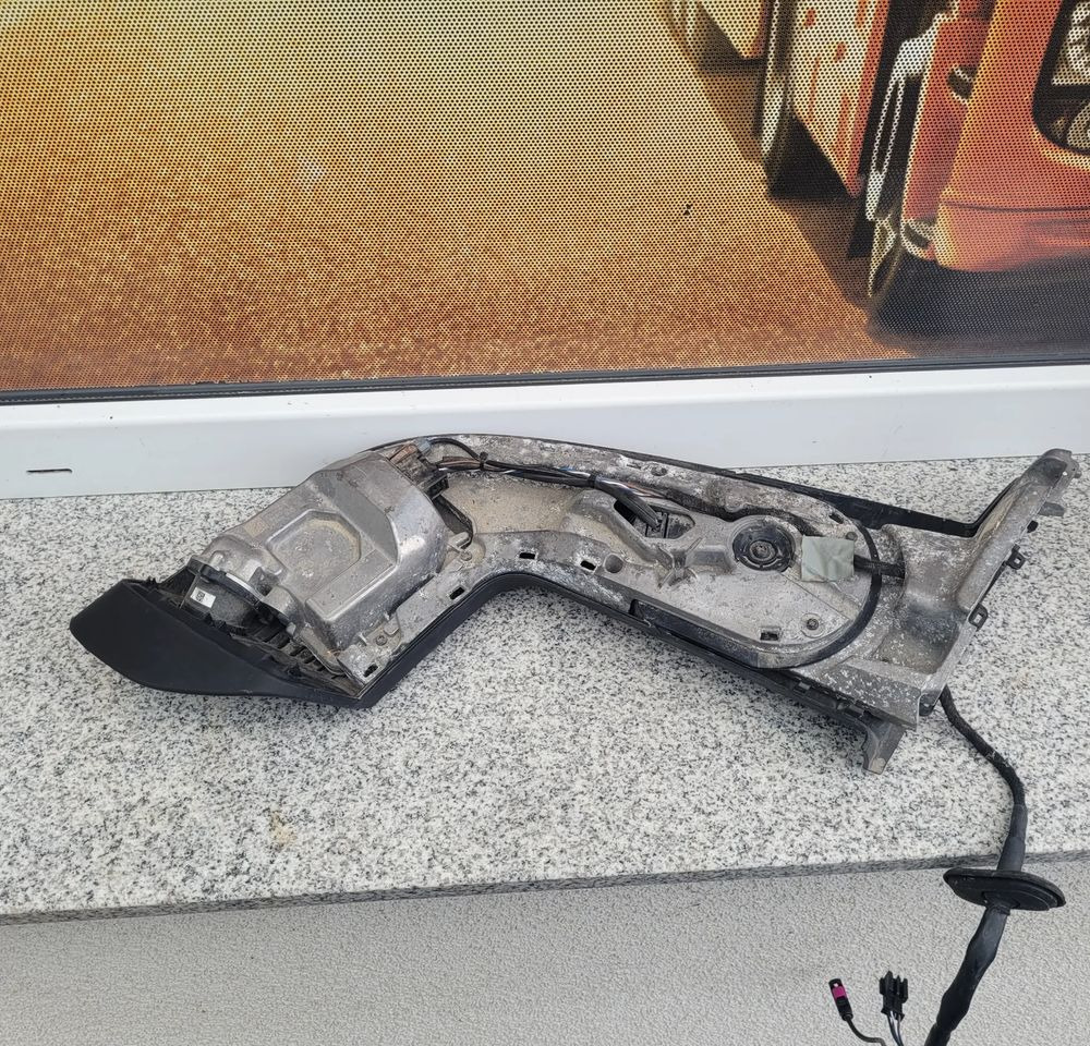 KAMERA ACTROS MP4 LH A9608102213 CHWALIM116 - Carrocería y exterior para Camión: foto 2 KAMERA ACTROS MP4 LH A9608102213 CHWALIM116 - Carrocería y exterior para Camión: foto 2