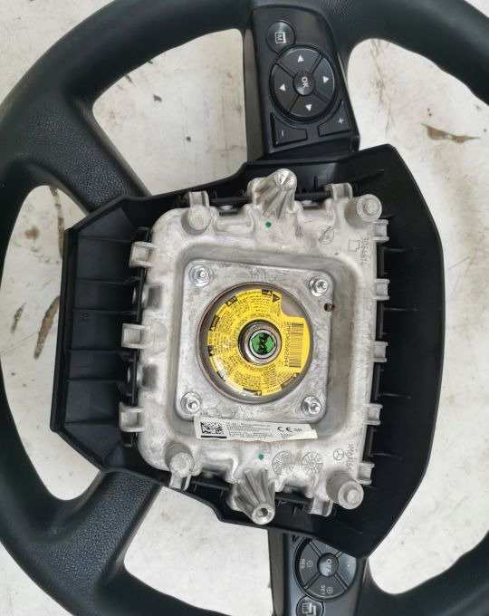 KIEROWNICA AIR BAG MERCEDES ACTROS MP4 - Volante: foto 3 KIEROWNICA AIR BAG MERCEDES ACTROS MP4 - Volante: foto 3