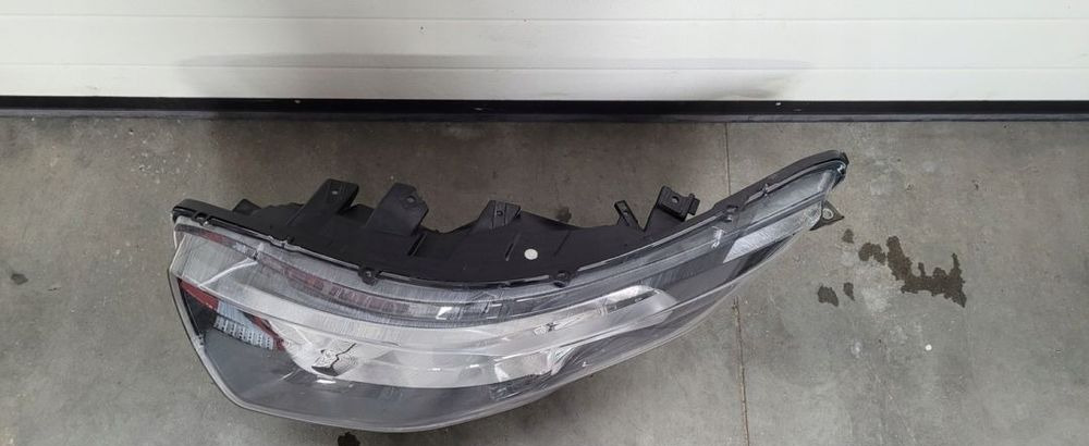 LAMPA IVECO DAILY LH NM.5802476874 ORYGINAL - Faro delantero para Camión: foto 2 LAMPA IVECO DAILY LH NM.5802476874 ORYGINAL - Faro delantero para Camión: foto 2