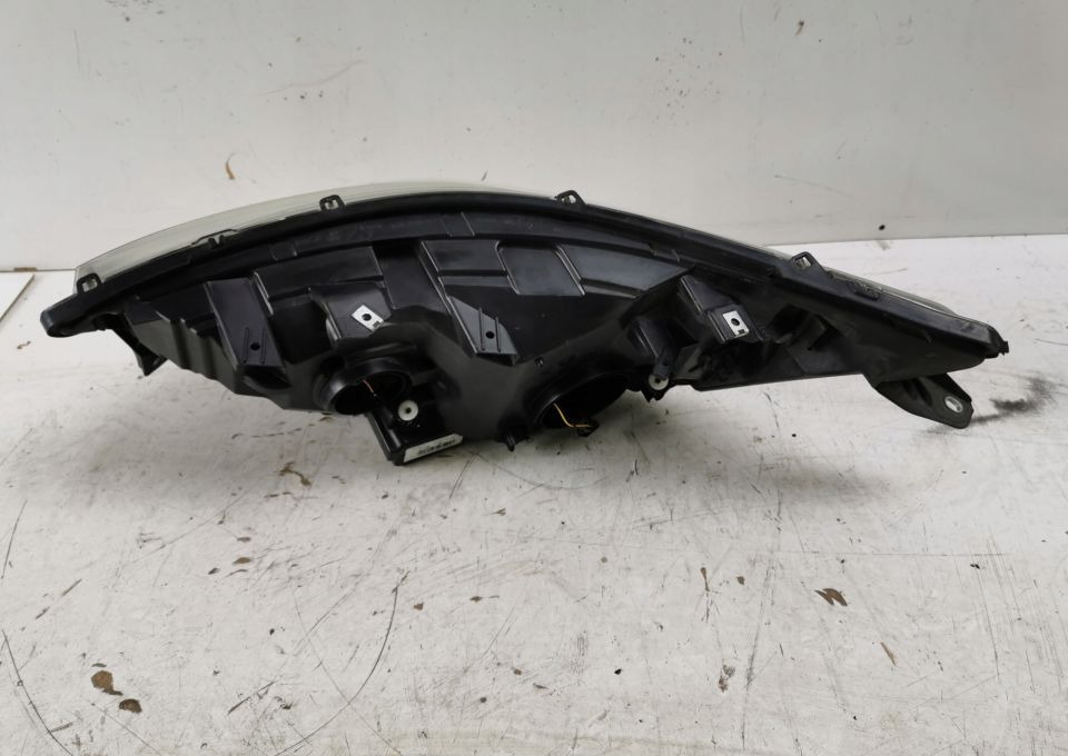 LAMPA IVECO IVECO DAILY ORYGINAŁ PRAWA - Faro delantero para Furgoneta: foto 3 LAMPA IVECO IVECO DAILY ORYGINAŁ PRAWA - Faro delantero para Furgoneta: foto 3