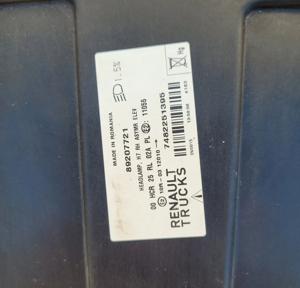LAMPA RENAULT RANGE T GAMA RH 7482251395 ORYGINAŁ - Luz/ Iluminación para Camión: foto 3 LAMPA RENAULT RANGE T GAMA RH 7482251395 ORYGINAŁ - Luz/ Iluminación para Camión: foto 3