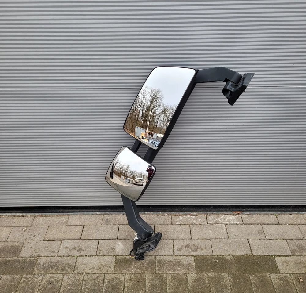 LUSTERKO LEWE VOLVO FH4 ORYGINAŁ CHWALIM116 - Espejo retrovisor para Camión: foto 1 LUSTERKO LEWE VOLVO FH4 ORYGINAŁ CHWALIM116 - Espejo retrovisor para Camión: foto 1