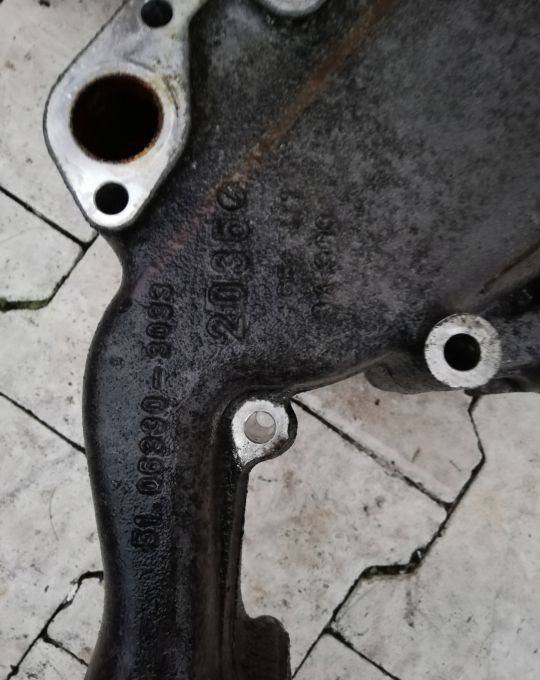 MAN TGX TGS TGA Obudowa Pompy Wody 51.06330-3033 - Bomba de refrigerante para Camión: foto 3 MAN TGX TGS TGA Obudowa Pompy Wody 51.06330-3033 - Bomba de refrigerante para Camión: foto 3