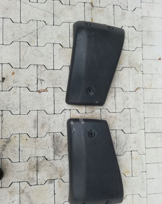 NAROZNIK ZDERZAK RENAULT PREMIUM KERAX METALOWY - Parachoques para Camión: foto 1 NAROZNIK ZDERZAK RENAULT PREMIUM KERAX METALOWY - Parachoques para Camión: foto 1