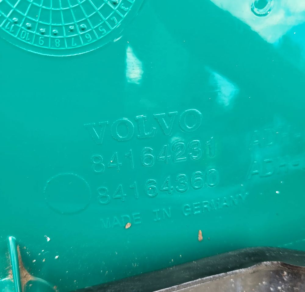 OWIEWKA SPOJLER KOSA VOLVO FH4 LH LIFT 84164231 - Aerodinámica/ Spoiler para Camión: foto 2 OWIEWKA SPOJLER KOSA VOLVO FH4 LH LIFT 84164231 - Aerodinámica/ Spoiler para Camión: foto 2