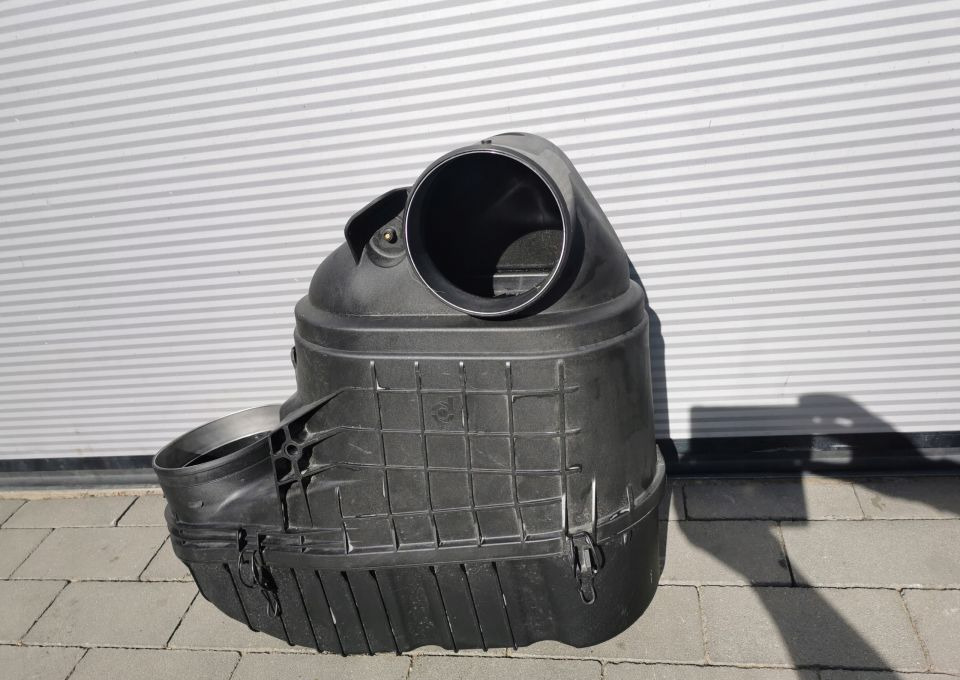 Obudowa filtra powietrza iveco eurocargo 580155845 - Filtro de aire para Camión: foto 1 Obudowa filtra powietrza iveco eurocargo 580155845 - Filtro de aire para Camión: foto 1