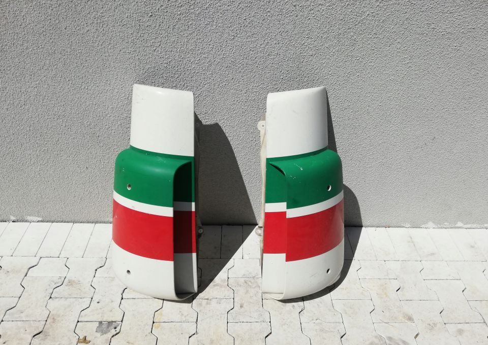 POLIKI OWIEWKi NAROŻNIK DAF XF 105 95 - Aerodinámica/ Spoiler para Camión: foto 1 POLIKI OWIEWKi NAROŻNIK DAF XF 105 95 - Aerodinámica/ Spoiler para Camión: foto 1