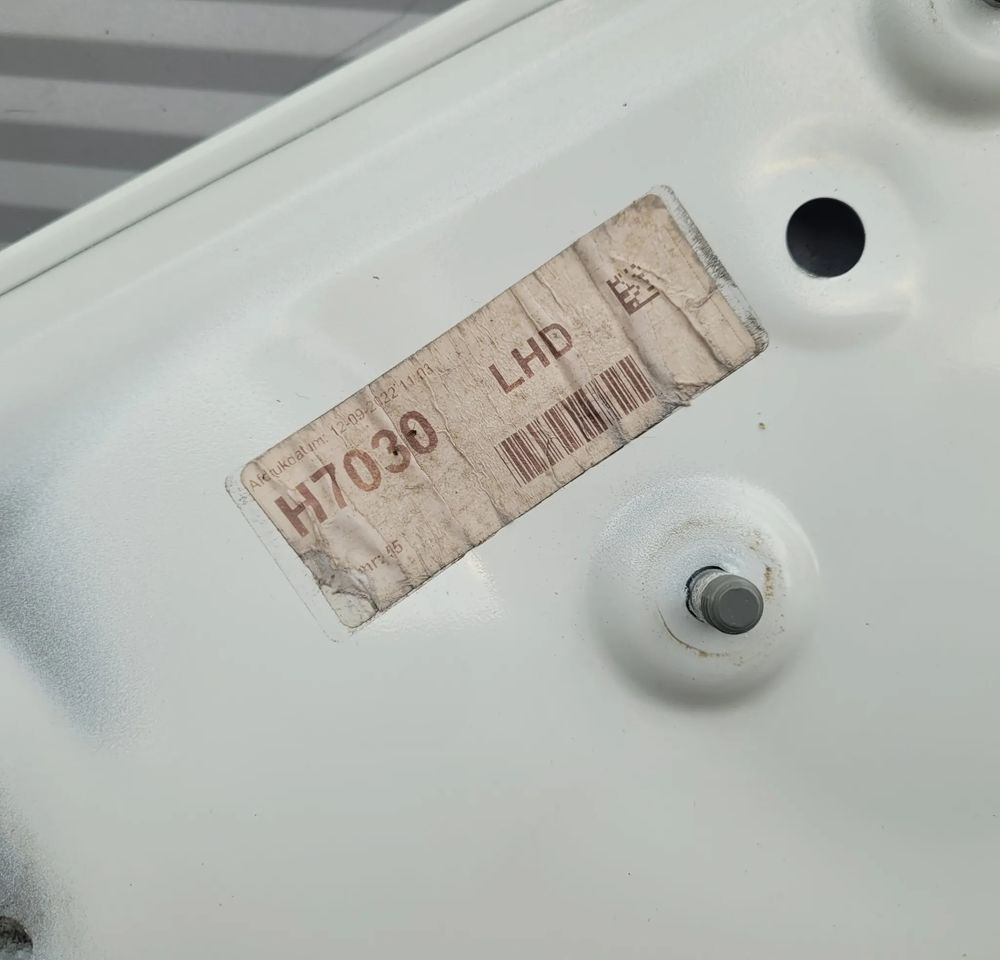 PRZEDŁUŻENIE DRZWI  LH DAF XF XG NM ORYGINAŁ CHWALIM116 - Puerta y piezas para Camión: foto 3 PRZEDŁUŻENIE DRZWI  LH DAF XF XG NM ORYGINAŁ CHWALIM116 - Puerta y piezas para Camión: foto 3