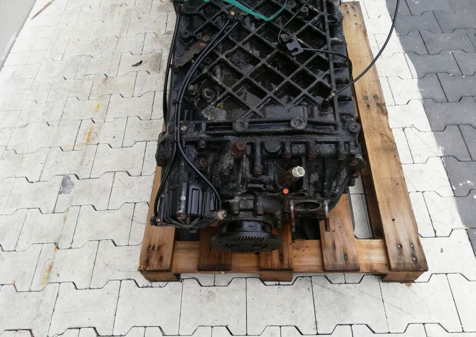 SKRZYNIA BIEGÓW ZF MAN TGX TGS MANUAL - Caja de cambios para Camión: foto 4 SKRZYNIA BIEGÓW ZF MAN TGX TGS MANUAL - Caja de cambios para Camión: foto 4