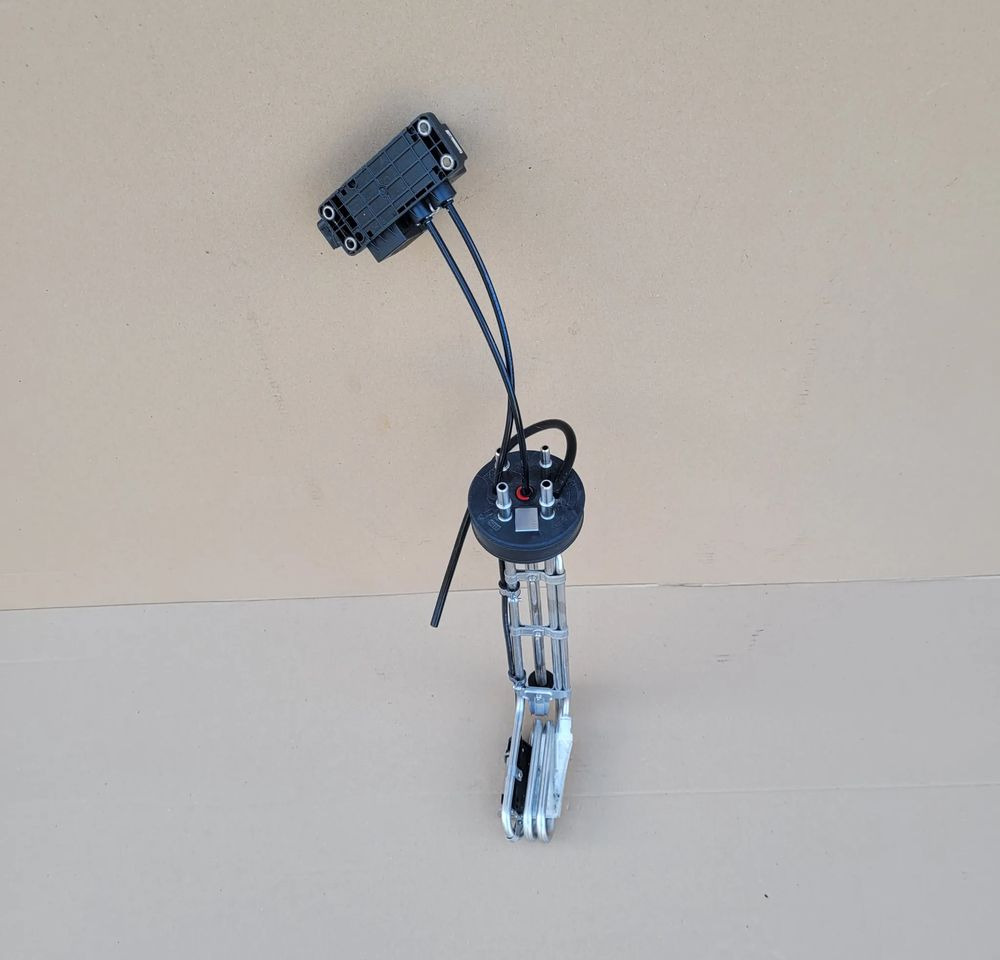 SMOK AD BLUE MAN TGX TGS 81.15408-6106 - Sistema de combustible para Camión: foto 1 SMOK AD BLUE MAN TGX TGS 81.15408-6106 - Sistema de combustible para Camión: foto 1