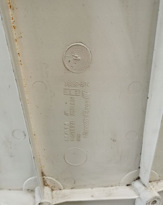 SPOJLER KOSA OWIEWKA MAN TGX XXL LH. RAL 9010 - Aerodinámica/ Spoiler para Camión: foto 4 SPOJLER KOSA OWIEWKA MAN TGX XXL LH. RAL 9010 - Aerodinámica/ Spoiler para Camión: foto 4