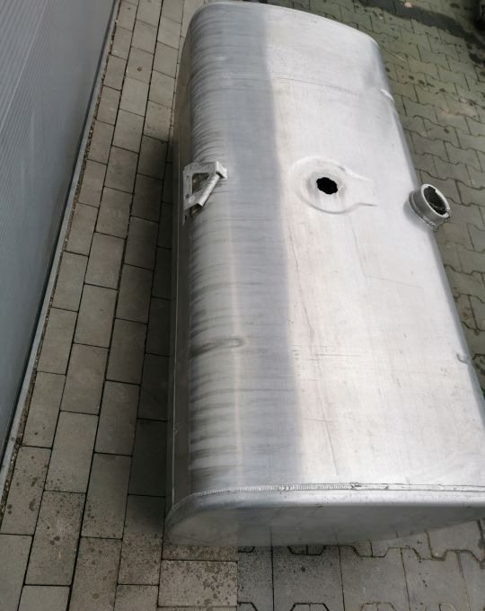 ZBIORNIK PALIWA DAF XF CF 525L 1949897 - Depósito de combustible para Camión: foto 4 ZBIORNIK PALIWA DAF XF CF 525L 1949897 - Depósito de combustible para Camión: foto 4