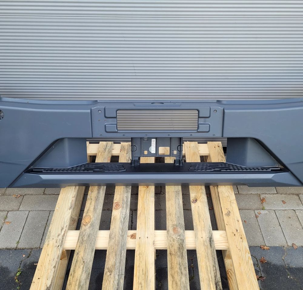 ZDERZAK MAN TGL NM ORYGINAŁ 81.41614-0362 - Parachoques para Camión: foto 3 ZDERZAK MAN TGL NM ORYGINAŁ 81.41614-0362 - Parachoques para Camión: foto 3