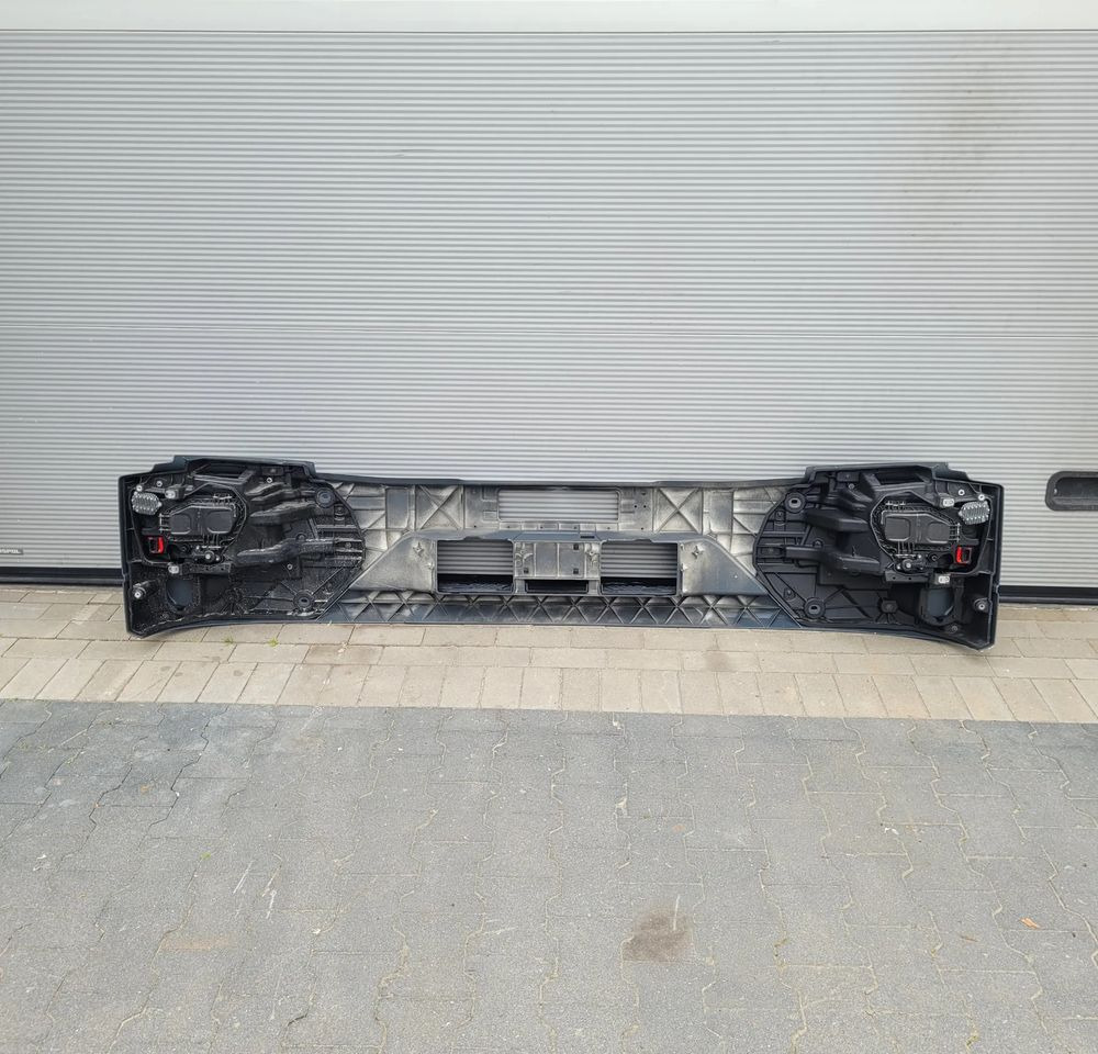 ZDERZAK MAN TGL NM. ORYGINAŁ CHWALIM116 - Parachoques para Camión: foto 5 ZDERZAK MAN TGL NM. ORYGINAŁ CHWALIM116 - Parachoques para Camión: foto 5