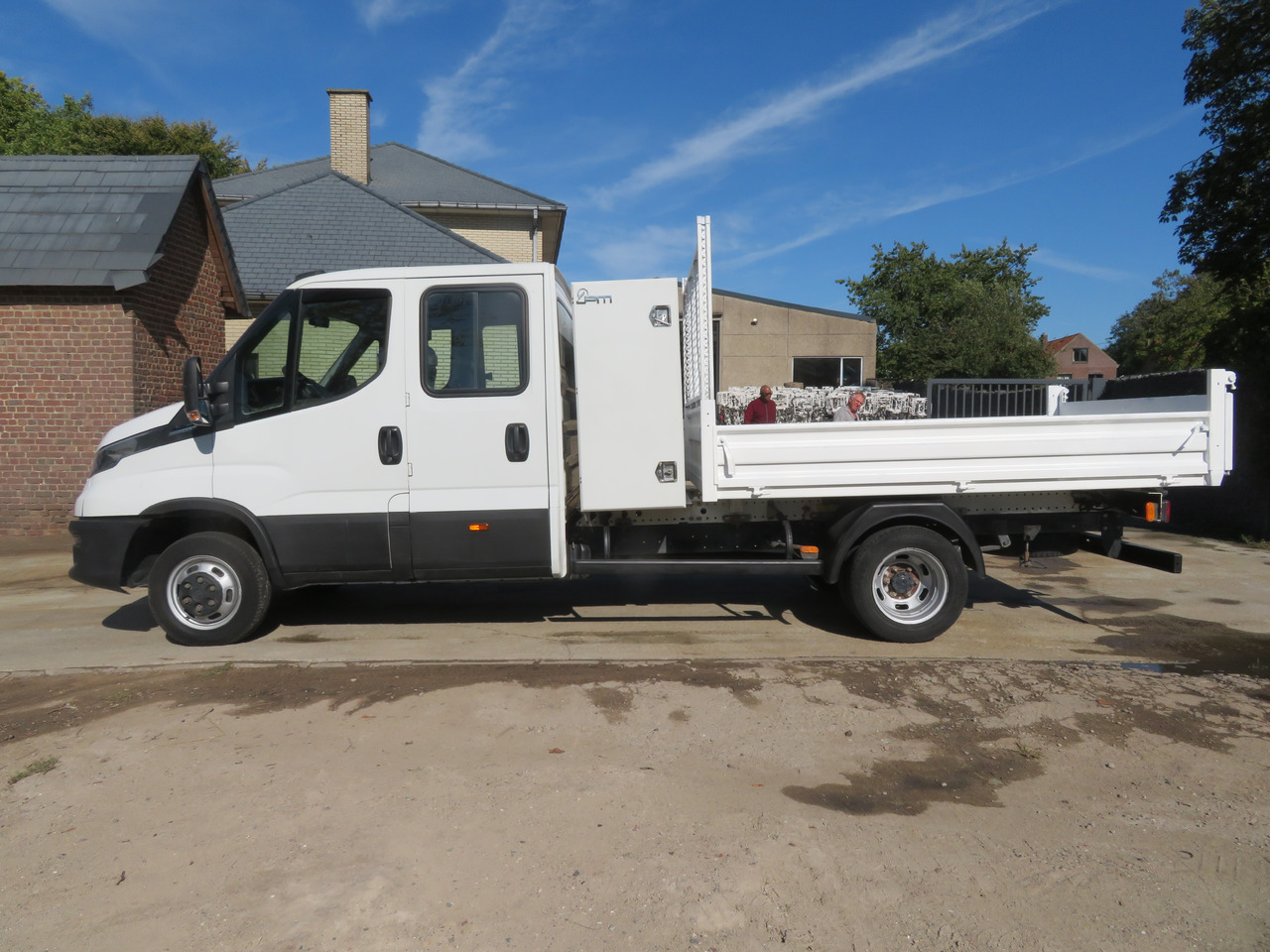 Iveco Daily 35C16 3.0 Dubbel cabine - Kipper - Furgoneta basculante, Furgoneta combi: foto 4 Iveco Daily 35C16 3.0 Dubbel cabine - Kipper - Furgoneta basculante, Furgoneta combi: foto 4