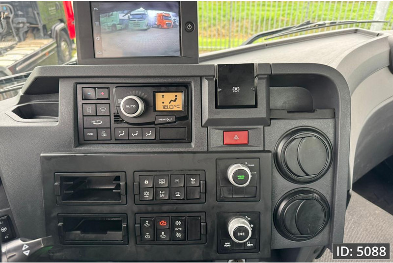 Arrendamiento de Renault C480 Day Cab, Euro 6, 8x4 / Full steel / 9m3 / TOP!! Renault C480 Day Cab, Euro 6, 8x4 / Full steel / 9m3 / TOP!!: foto 11