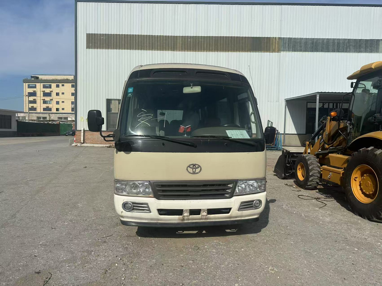 TOYOTA Coaster - Autobús: foto 1 TOYOTA Coaster - Autobús: foto 1