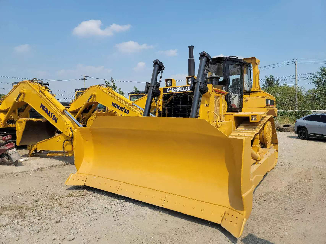 CATERPILLAR D7H - Bulldozer: foto 1 CATERPILLAR D7H - Bulldozer: foto 1