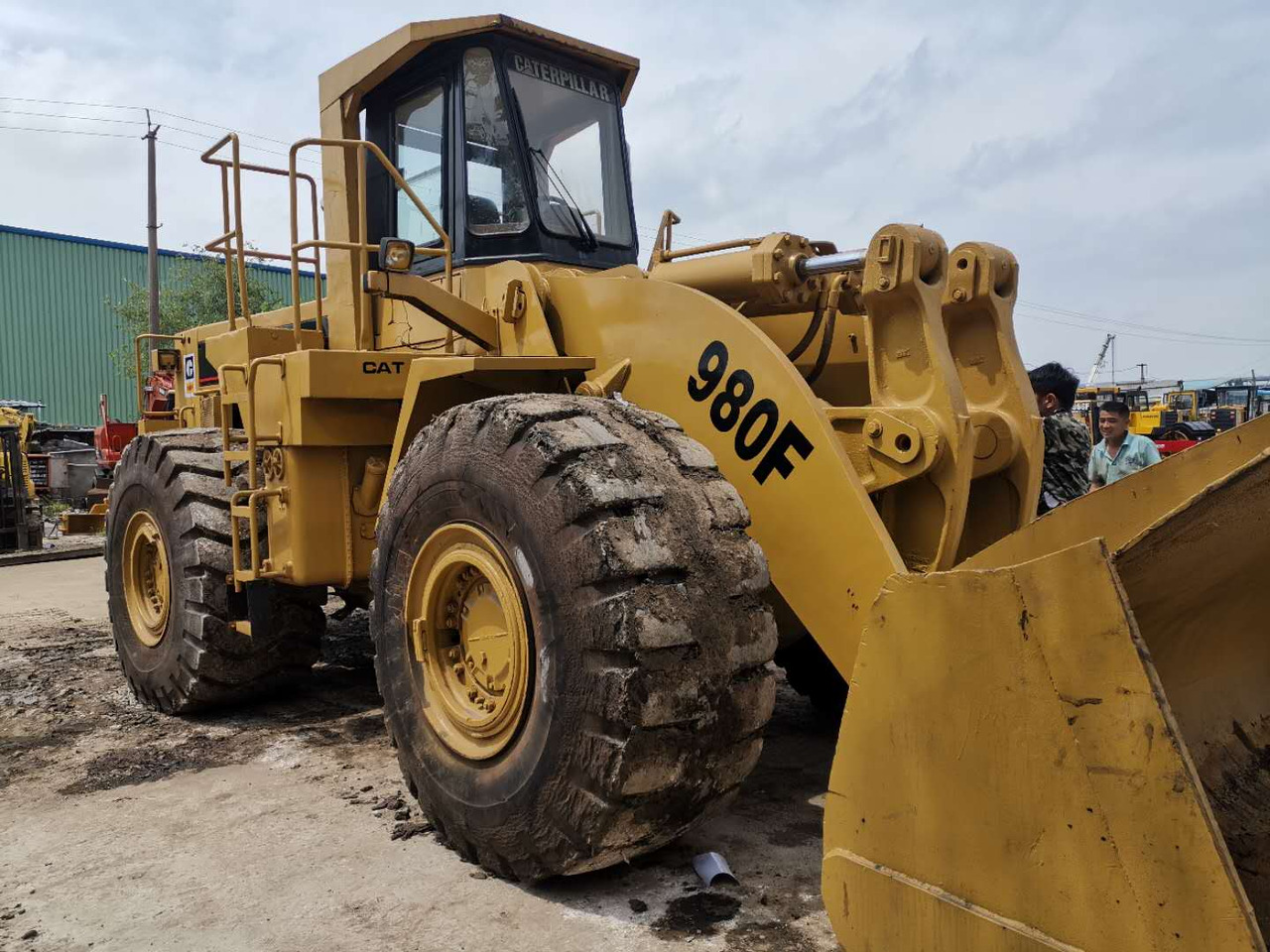 CATERPILLAR Wheel Loader CAT 980F - Cargadora de ruedas: foto 1 CATERPILLAR Wheel Loader CAT 980F - Cargadora de ruedas: foto 1