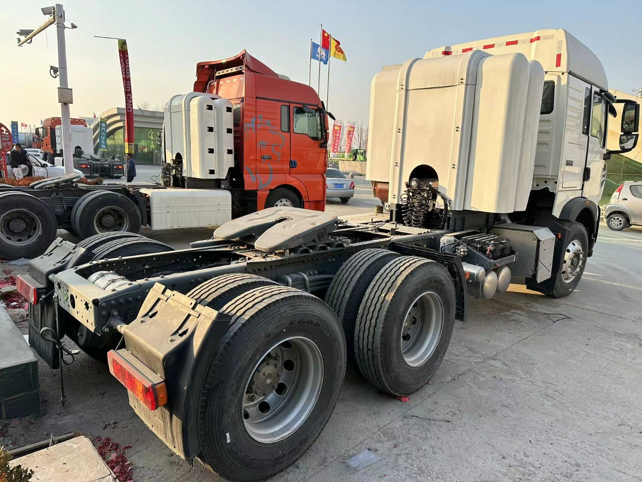 HOWO Truck Unit TX7 440 ClickHere for Discount - Cabeza tractora: foto 5 HOWO Truck Unit TX7 440 ClickHere for Discount - Cabeza tractora: foto 5
