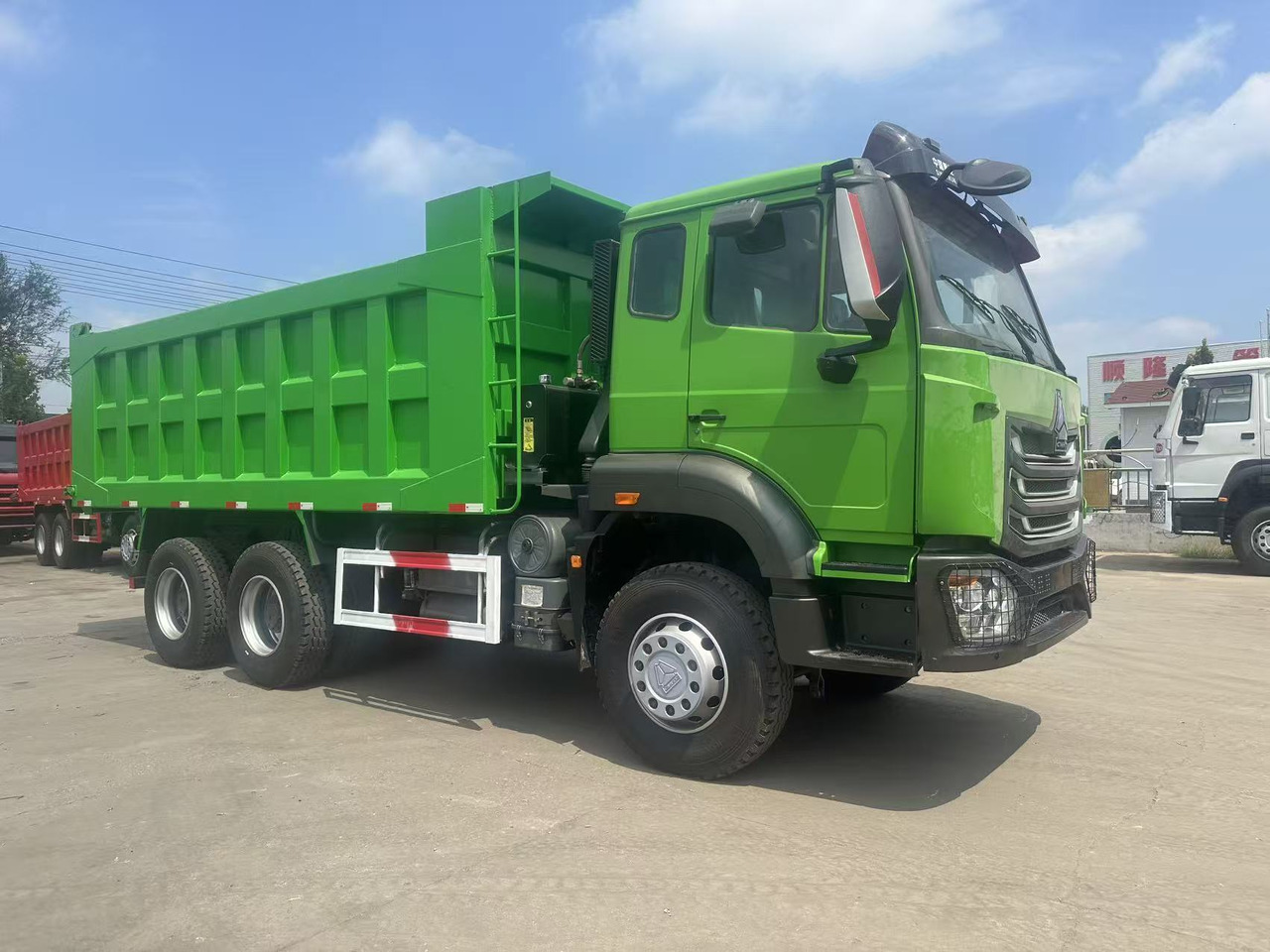 Sinotruk Howo Haohan 6x4 Heavy Duty Truck - Camión: foto 4 Sinotruk Howo Haohan 6x4 Heavy Duty Truck - Camión: foto 4
