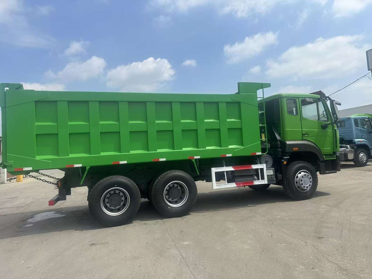 Sinotruk Howo Haohan 6x4 Heavy Duty Truck - Camión: foto 5 Sinotruk Howo Haohan 6x4 Heavy Duty Truck - Camión: foto 5