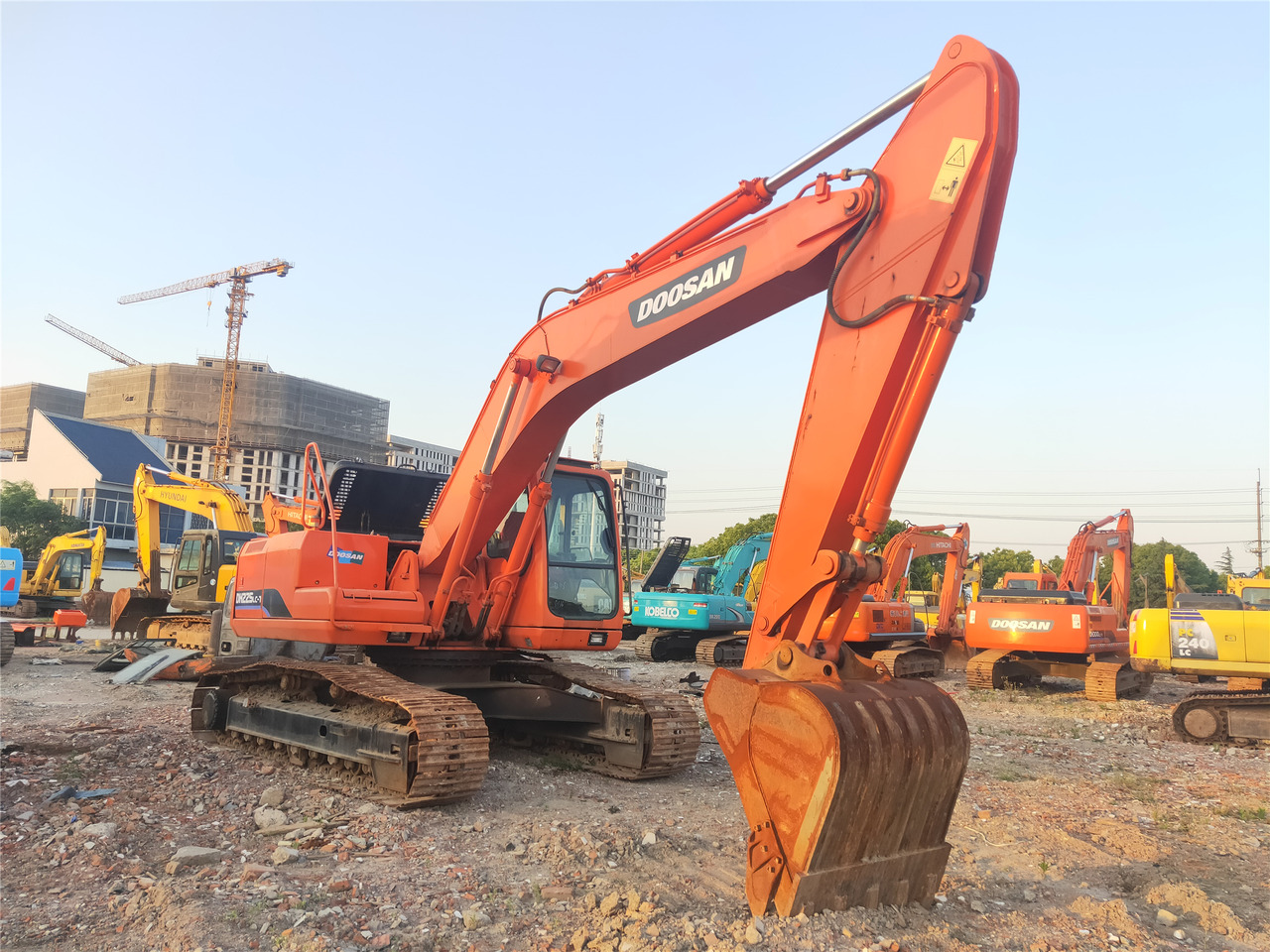 DOOSAN Crawler excavator - Excavadora de cadenas: foto 4 DOOSAN Crawler excavator - Excavadora de cadenas: foto 4