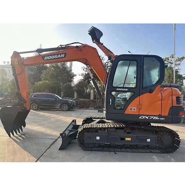 DOOSAN DX75 Mini excavator  7.5 ton - Miniexcavadora: foto 2 DOOSAN DX75 Mini excavator  7.5 ton - Miniexcavadora: foto 2