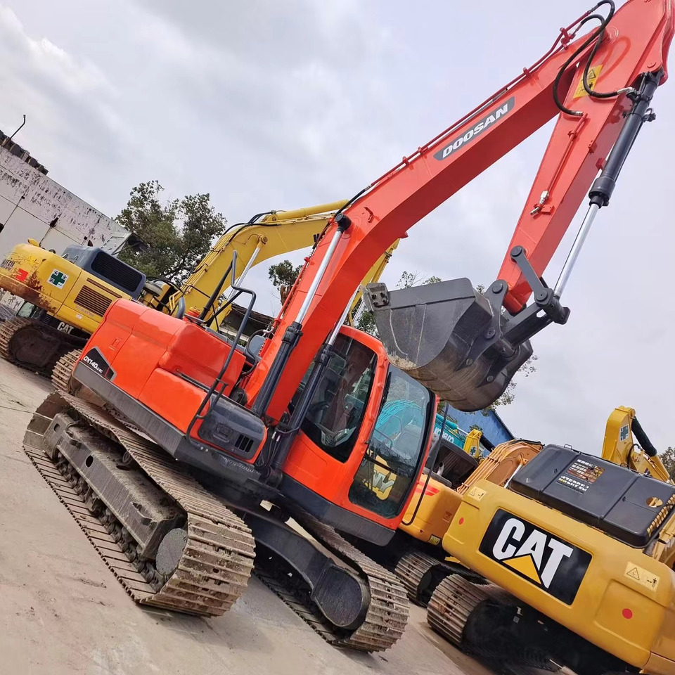 Doosan DX 140 Excavator Click for Discount - Excavadora: foto 5 Doosan DX 140 Excavator Click for Discount - Excavadora: foto 5