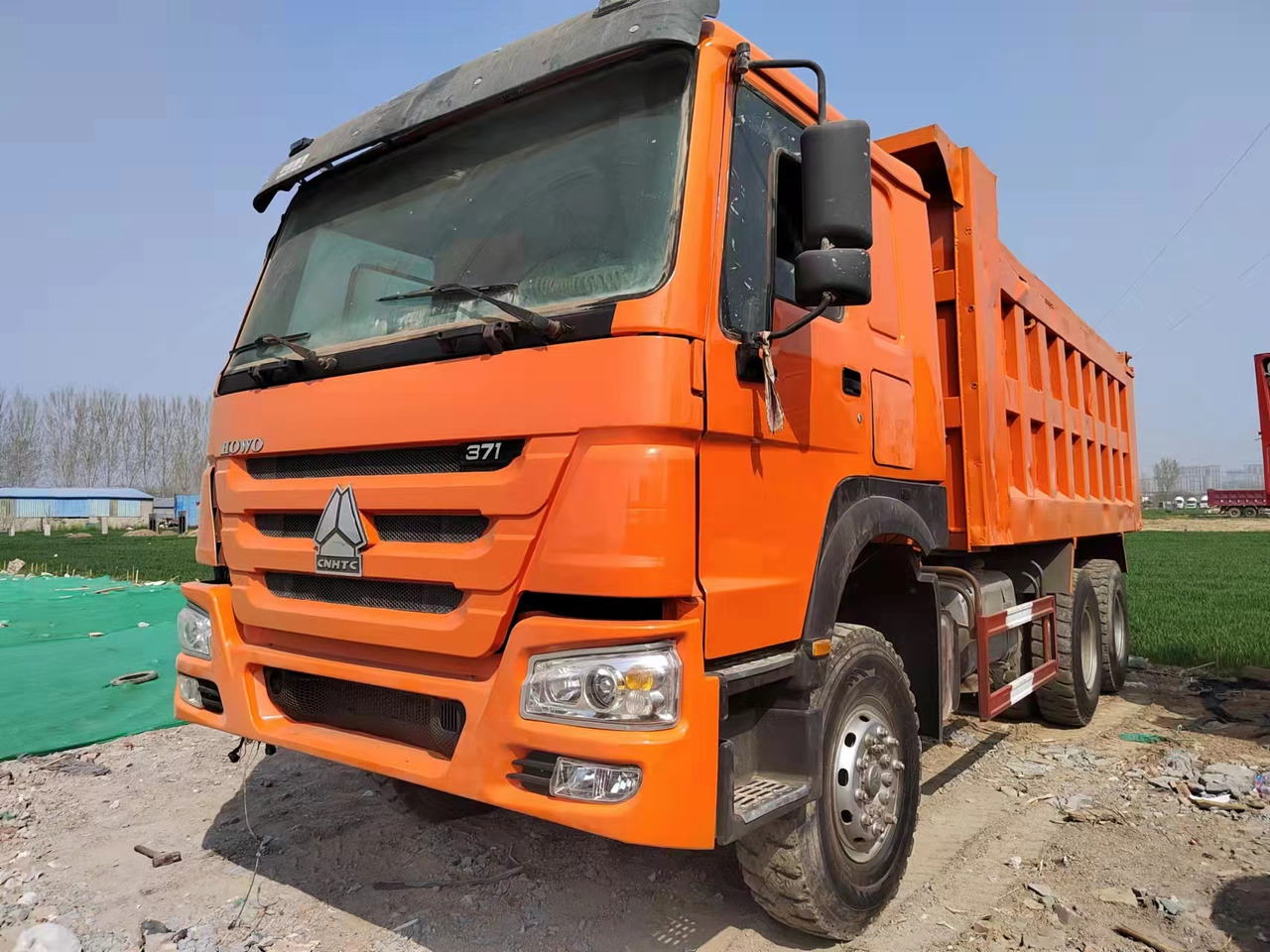 HOWO 371 Dump Truck 6*4 CLick here for Discount - Camión volquete: foto 2 HOWO 371 Dump Truck 6*4 CLick here for Discount - Camión volquete: foto 2