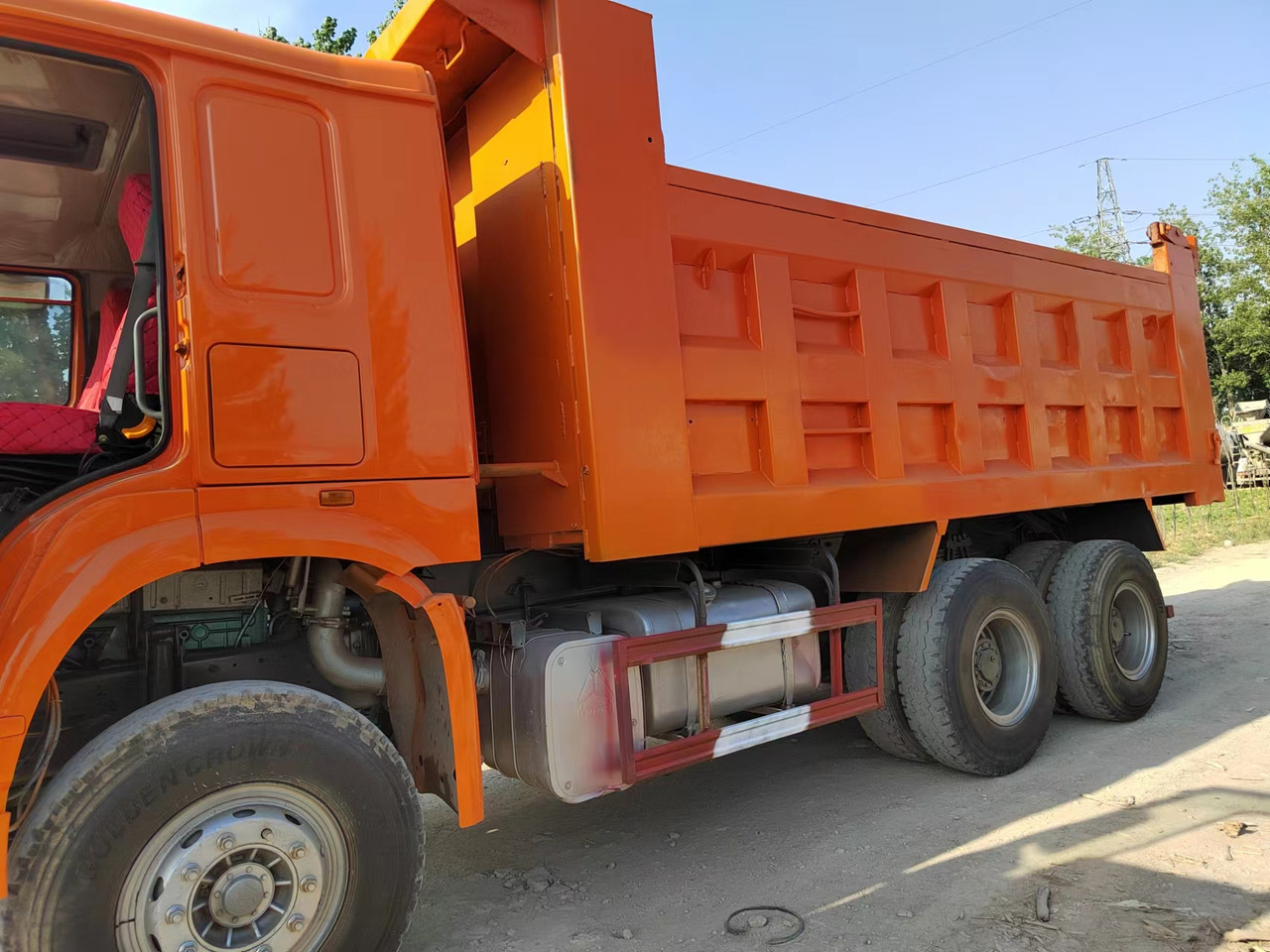 HOWO 371 Dump Truck 6*4 CLick here for Discount - Camión volquete: foto 4 HOWO 371 Dump Truck 6*4 CLick here for Discount - Camión volquete: foto 4
