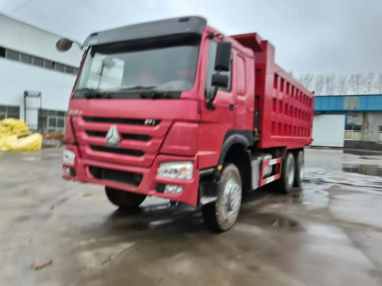 HOWO 371 Dump Truck 8/4 Click Here for Discount - Camión volquete: foto 2 HOWO 371 Dump Truck 8/4 Click Here for Discount - Camión volquete: foto 2