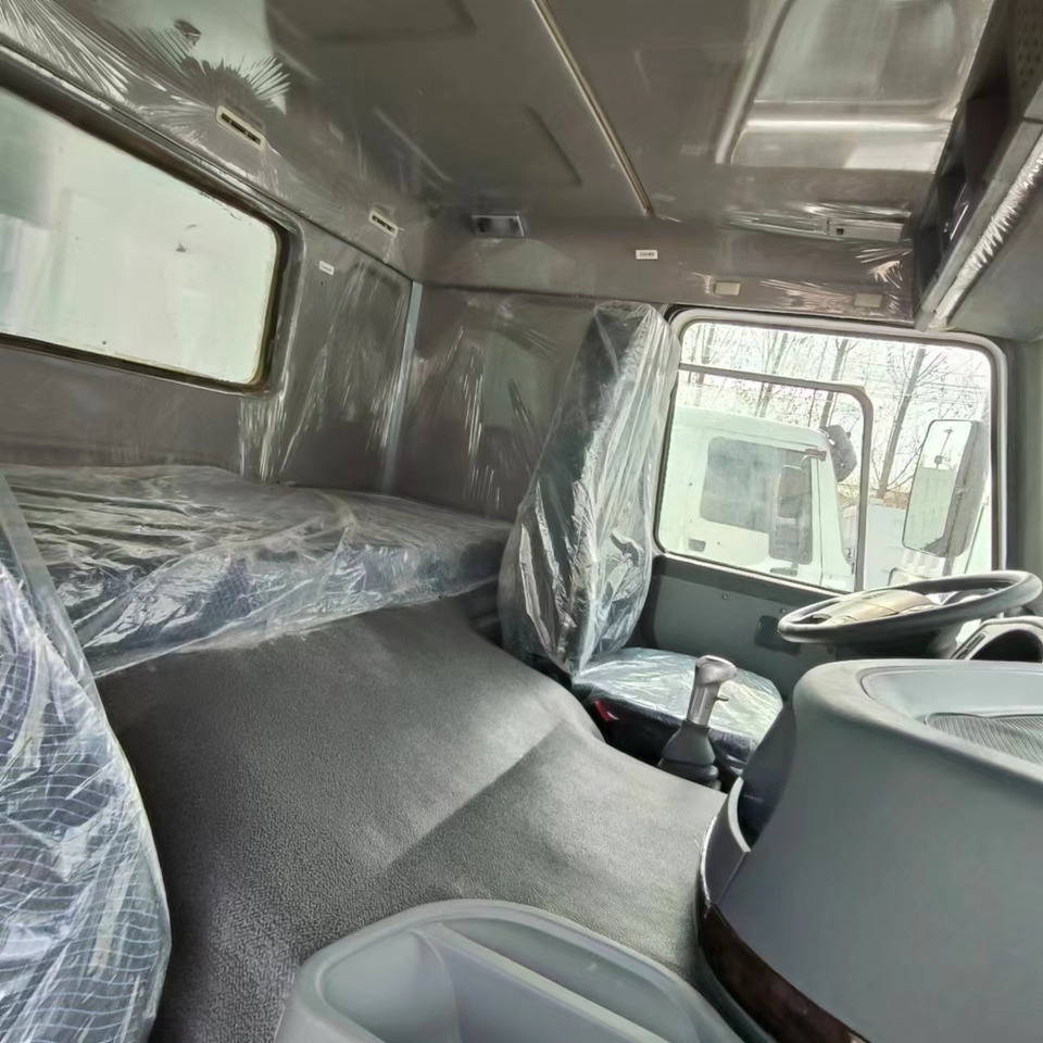 HOWO Dump Truck 371HP 6x4 Click for Discount - Camión volquete: foto 5 HOWO Dump Truck 371HP 6x4 Click for Discount - Camión volquete: foto 5