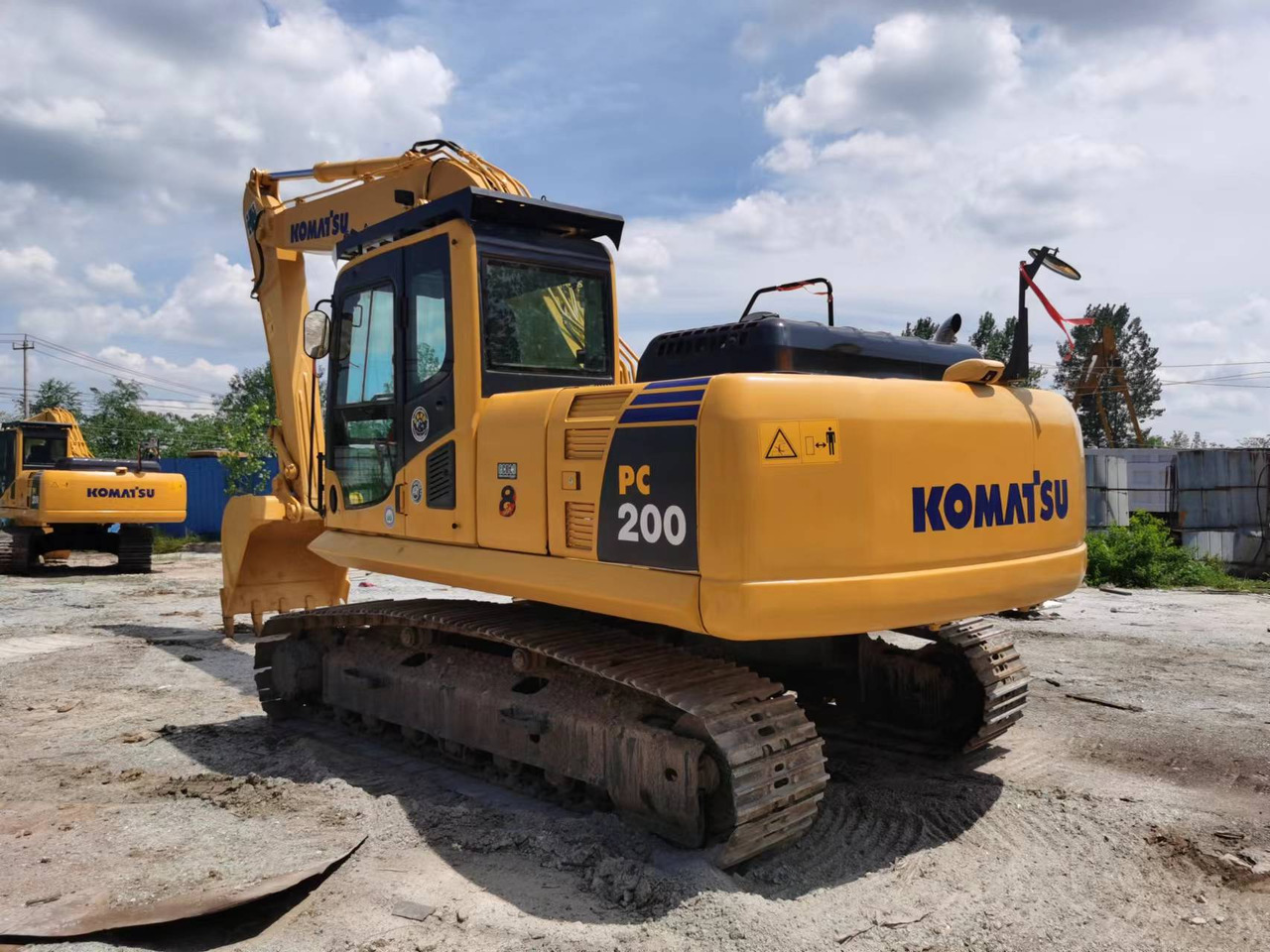 KOMATSU PC200-8 - Excavadora de cadenas: foto 5 KOMATSU PC200-8 - Excavadora de cadenas: foto 5